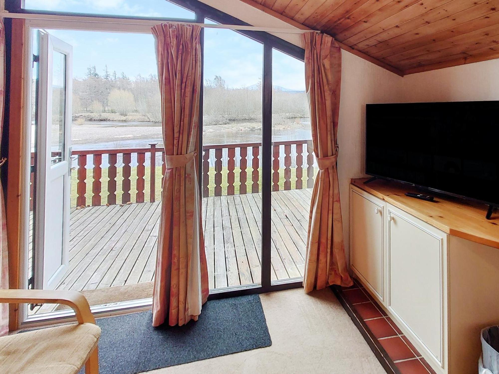 27 Aviemore Holiday Park Экстерьер фото